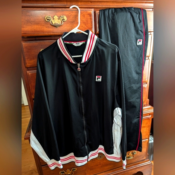FILA track suit - Picture 1 of 15